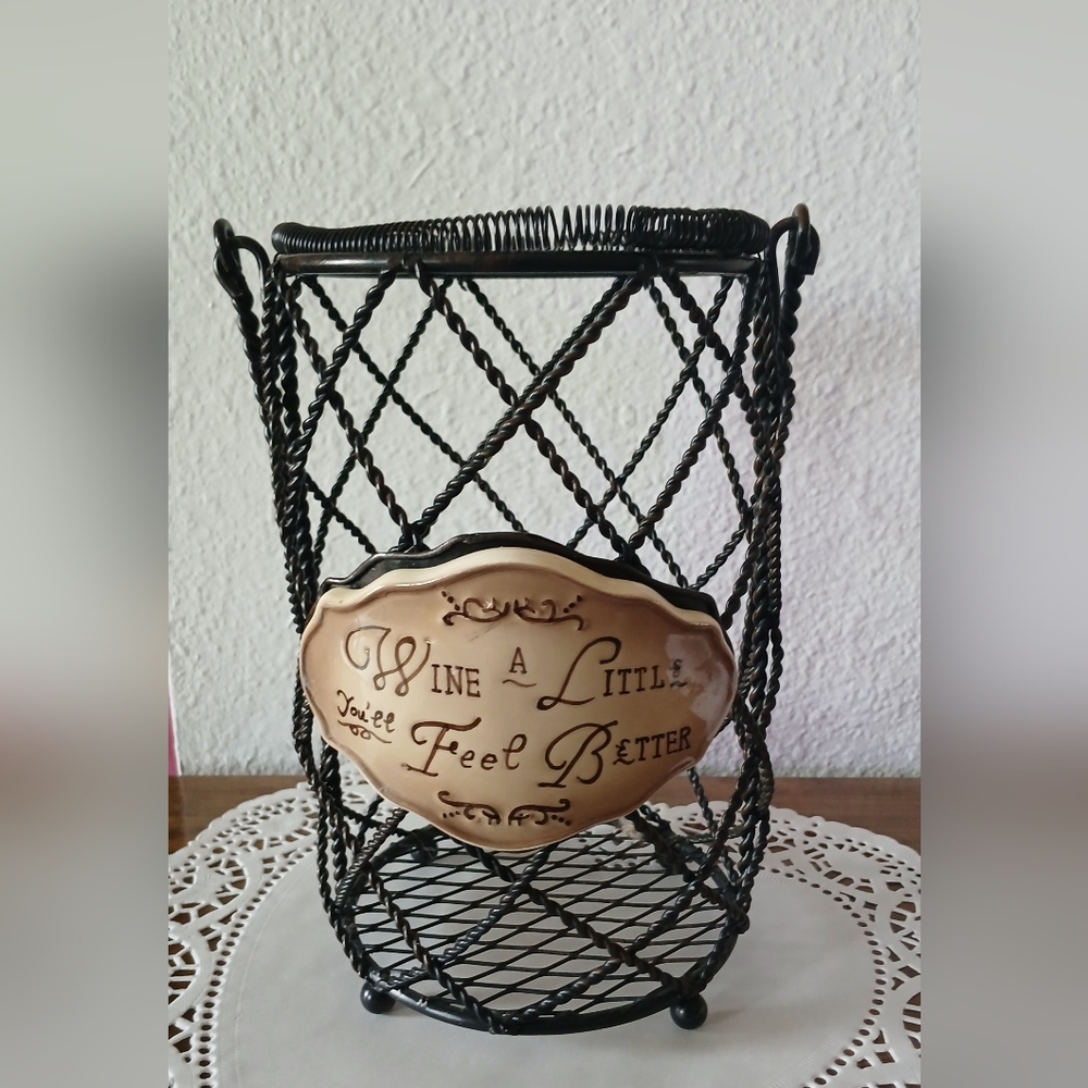 Wine Bottle Holder